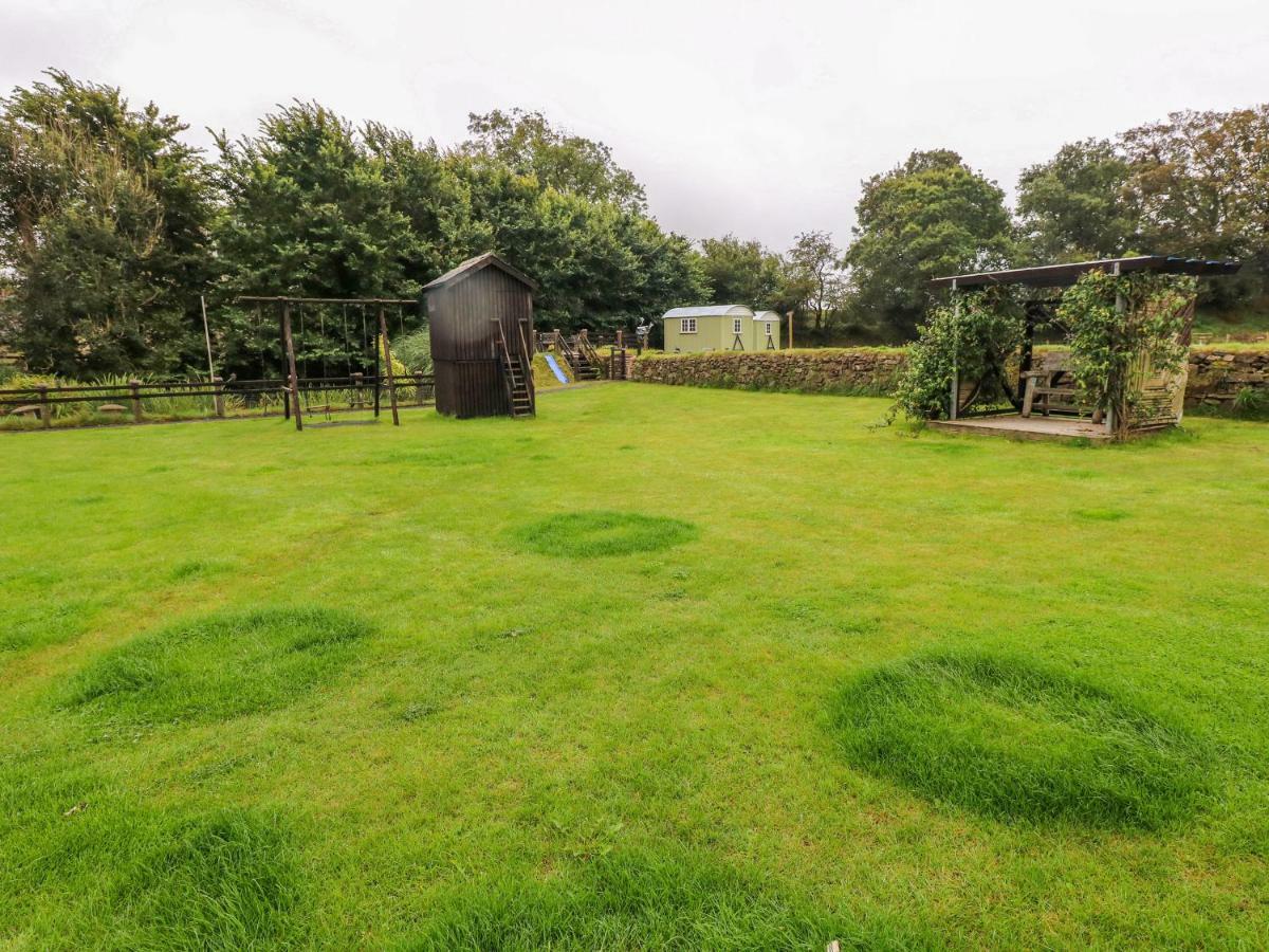 Shepherds Hut - The Crook Milford Haven Bagian luar foto